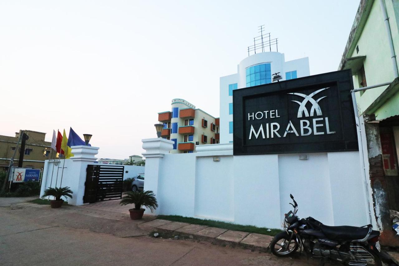 Capital O 40848 Hotel Mirabel Kupand Ngoại thất bức ảnh